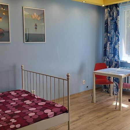Studiospanie Studio Kapitana Z Balkonem Na Parterze Γκντανσκ Εξωτερικό φωτογραφία